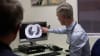 Doctor revealing the impact of lug scarring to a pulmonary fibrosis patient