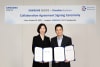 Kyung-Ah Kim, President & CEO of Samsung Bioepis (left) and Zhaoyuan 'Tony' Chen, Founder and CEO of Phrontline Biopharma (right) have signed a global strategic partnership agreement to advance development of antibody-drug conjugate (ADC) therapeutics for solid tumors.
