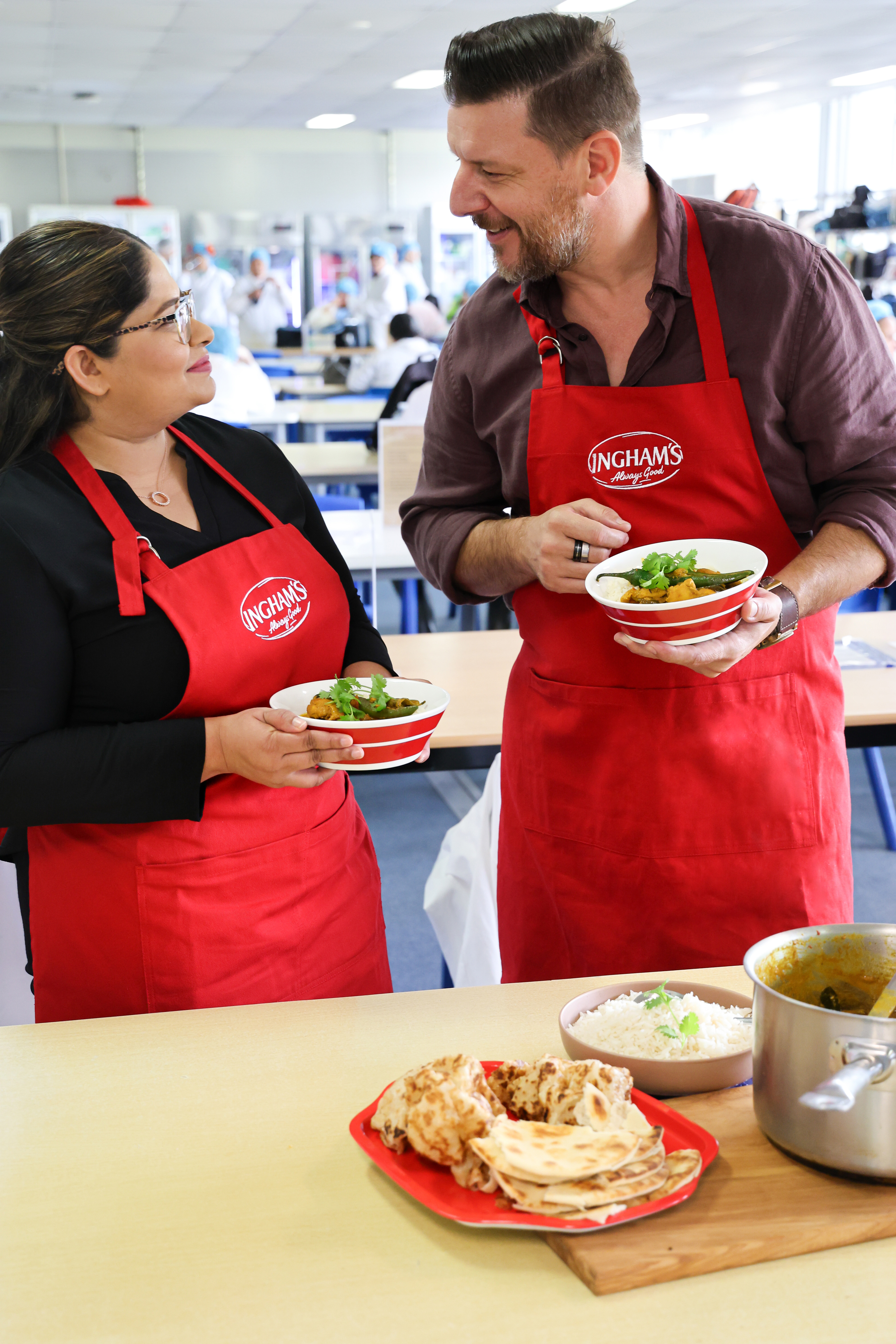 Sri Lankan Australian Meena teams up with Manu to cook a traditional Sri Lankan Chicken Curry at Ingham's Murrarie Processing Plant in Brisbane.